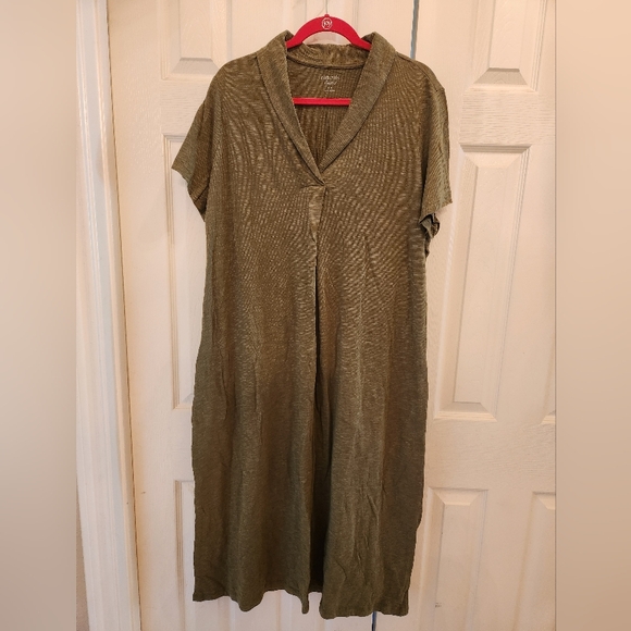 New Olive Short Sleeve Dress with Collar - Picture 1 of 3